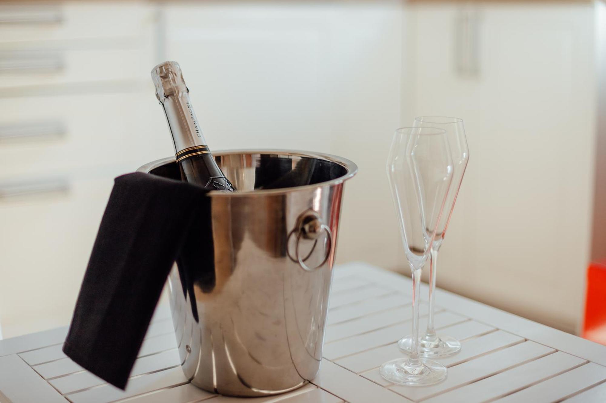 Boutique Apartments Banska Stiavnica Phòng bức ảnh