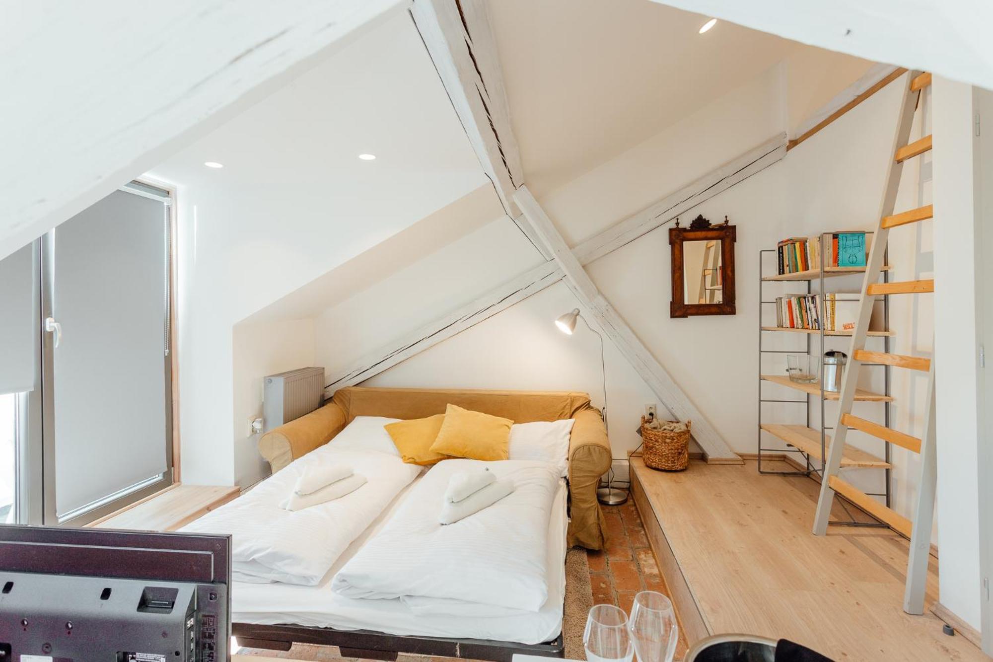 Boutique Apartments Banska Stiavnica Phòng bức ảnh