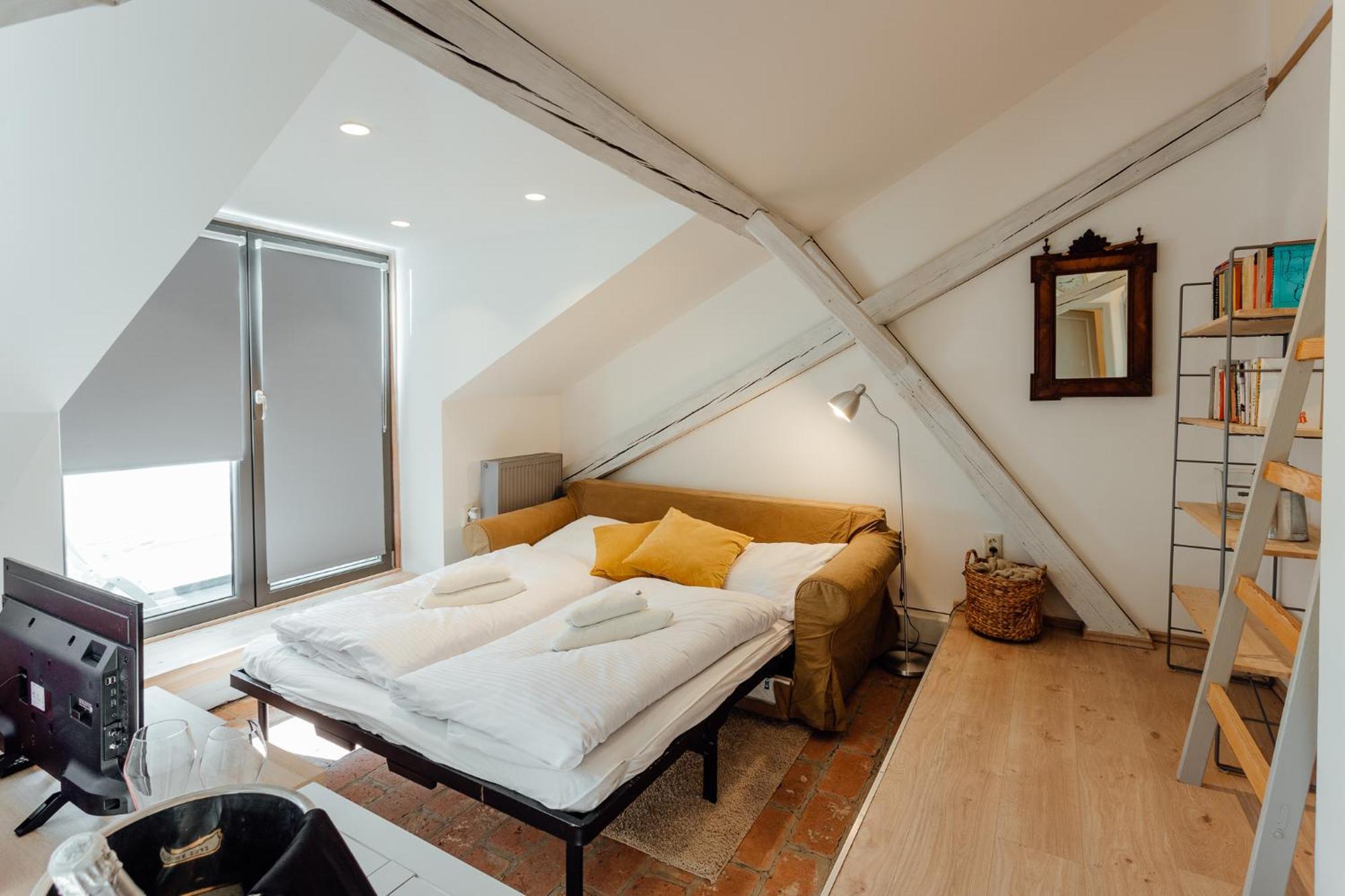Boutique Apartments Banska Stiavnica Phòng bức ảnh
